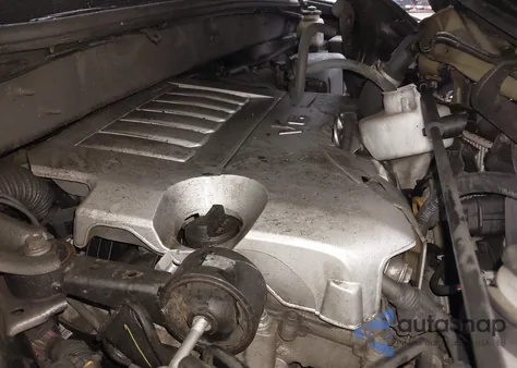 2011 Toyota Highlander Base V6 from USA, damaged, VIN 5TDBK3EH1BS054197